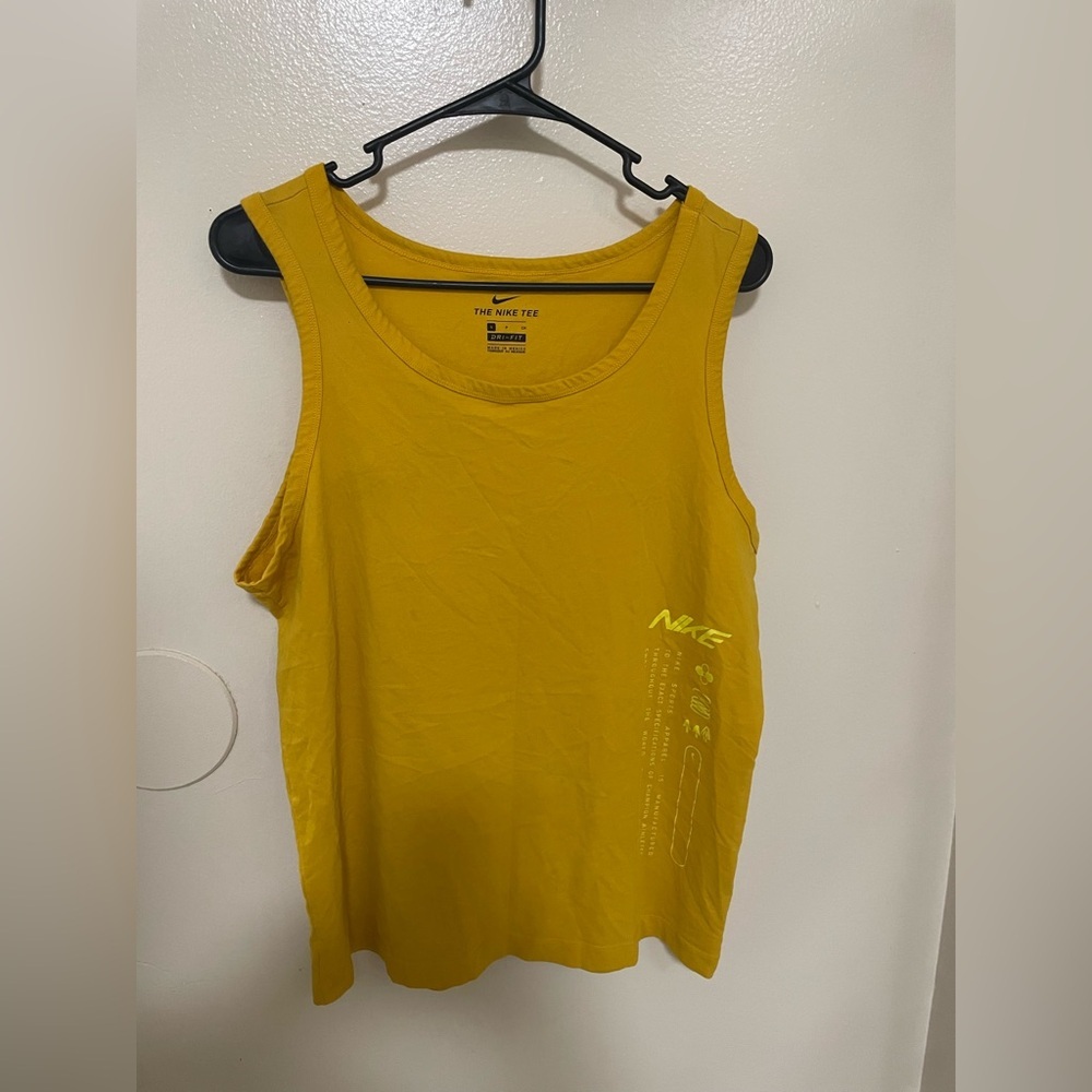 ✨Women’s Nike Tank Top Size S